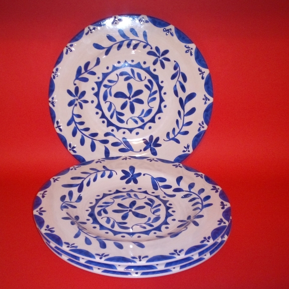 💙 Blue & White 4 Pcs Salad Plate Set